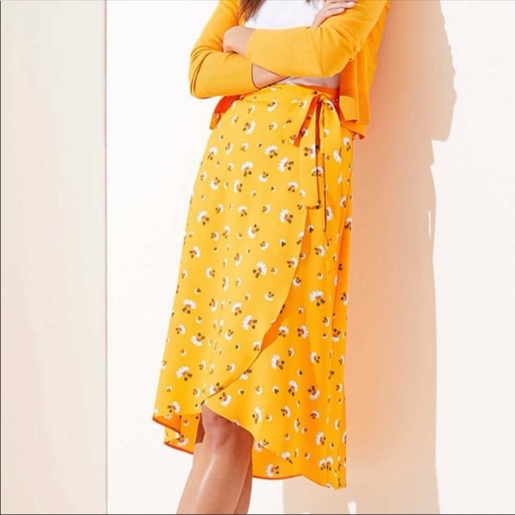 LOFT Dresses & Skirts - LOFT Floral Wrap Skirt